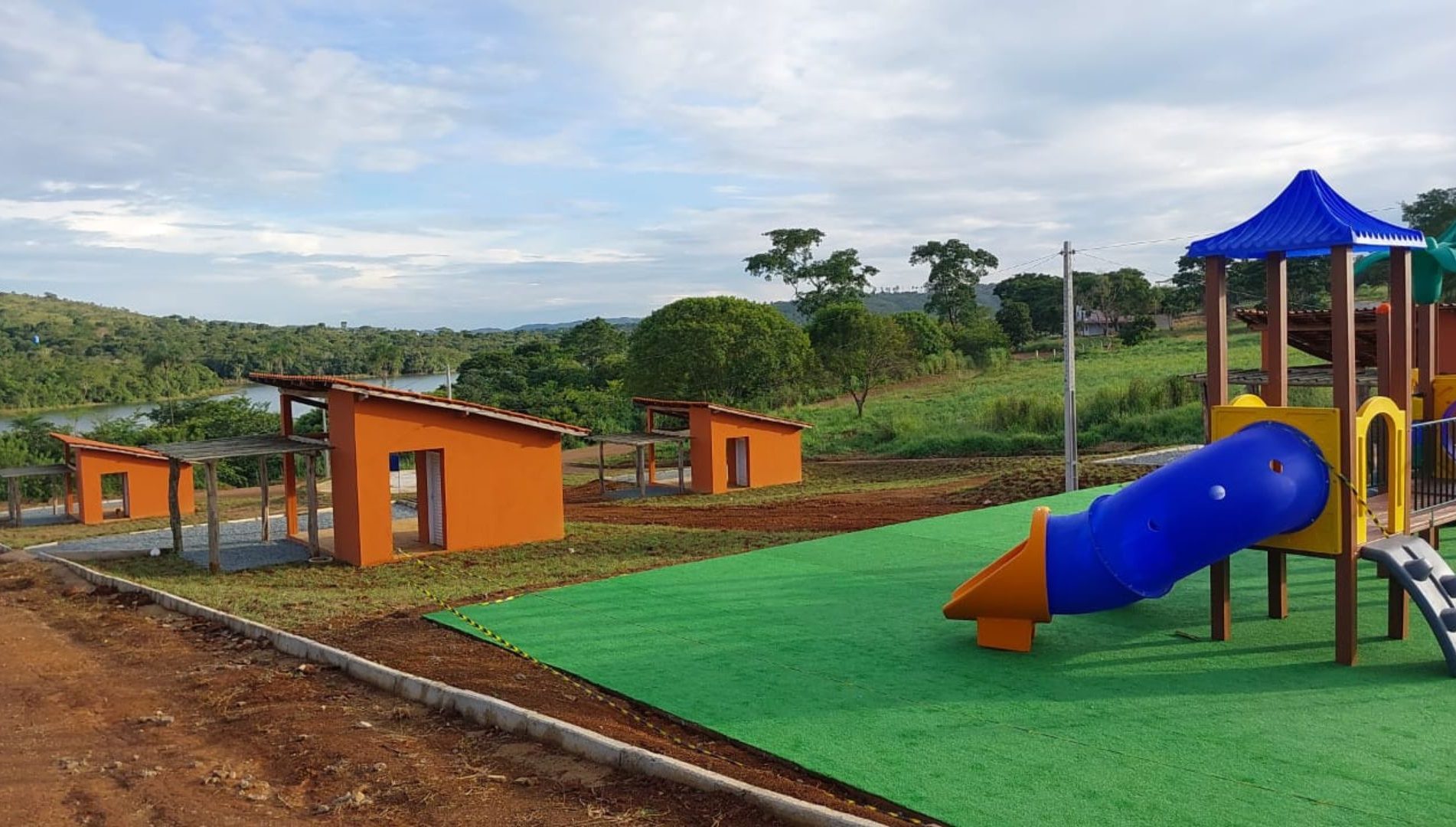 lotes e chacaras a venda no lago corumba (11)